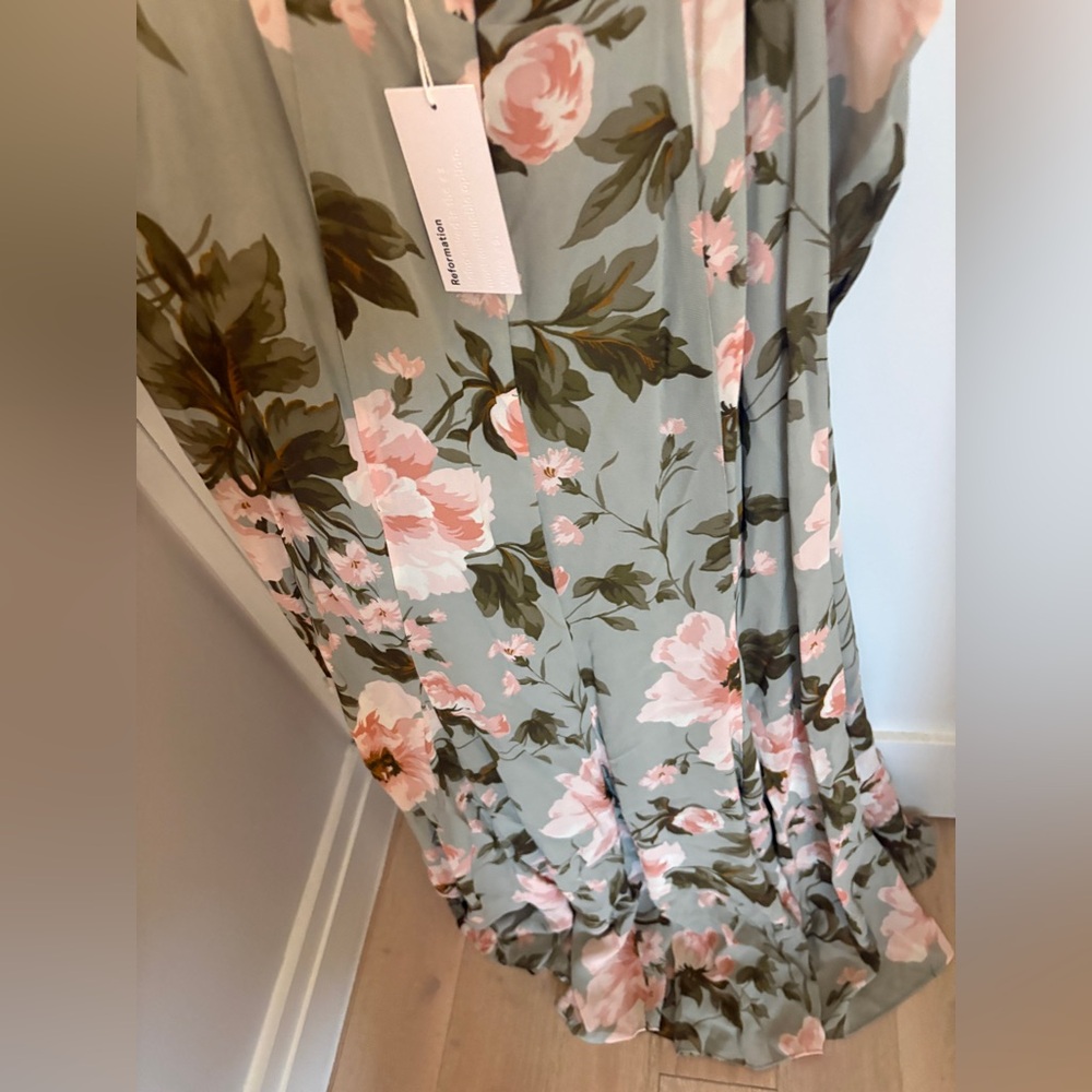 REFORMATION NWT Ezria Dress - Picture 6 of 10